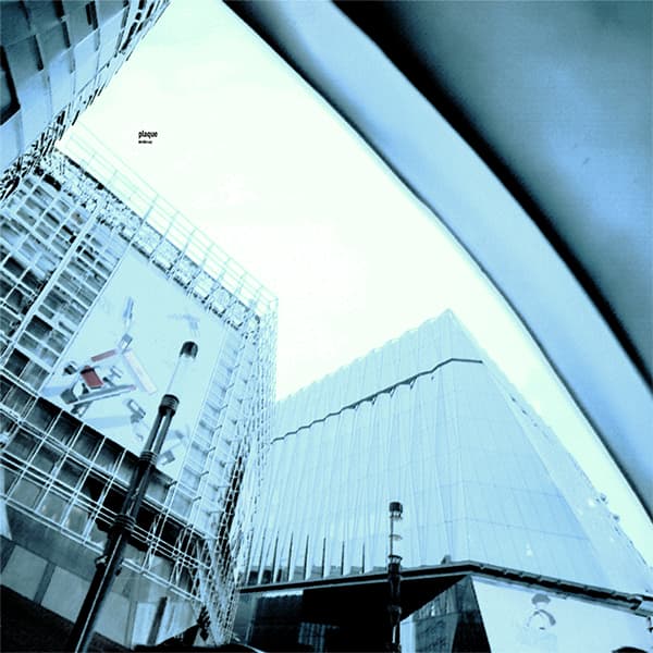 3rd single「plaque」